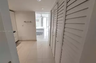 3375 N Country Club Dr, Aventura, FL 33180 - Photo 15