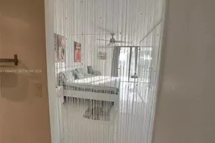 3375 N Country Club Dr, Aventura, FL 33180 - Photo 17