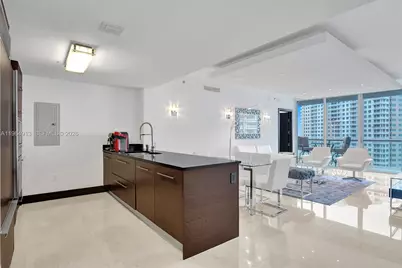465 Brickell Ave #1905, Miami, FL 33131 - Photo 17