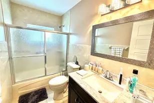 30 NE 125th St, North Miami, FL 33161 - Photo 15