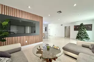 30 NE 125th St, North Miami, FL 33161 - Photo 3