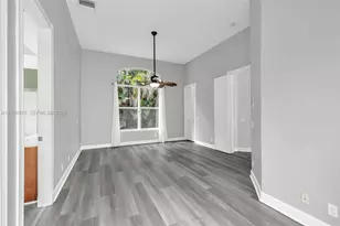 558 NW 118th Ave, Coral Springs, FL 33071 - Photo 23