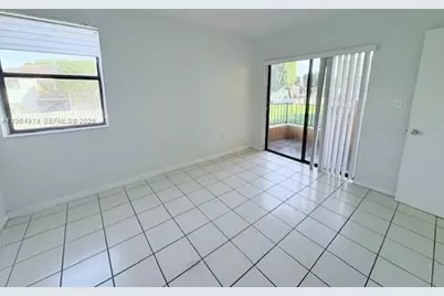 666 NW 114th Ave #202, Sweetwater, FL 33172 - Photo 7