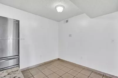 351 Palm Way #108, Pembroke Pines, FL 33025 - Photo 17