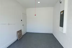 649 Lincoln St, Other City - In The State Of Florida, FL 34741 - Photo 5