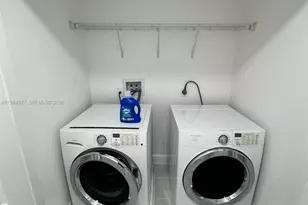 649 Lincoln St, Other City - In The State Of Florida, FL 34741 - Photo 23