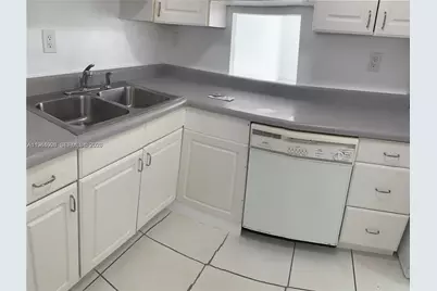 16740 NE 9th Ave #206, North Miami Beach, FL 33162 - Photo 9