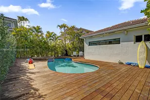 1662 Diplomat Dr, Miami, FL 33179 - Photo 49