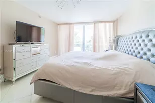 16711 Collins Ave, Sunny Isles Beach, FL 33160 - Photo 27