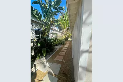 1329 NE 16th Ave #0, Fort Lauderdale, FL 33304 - Photo 9