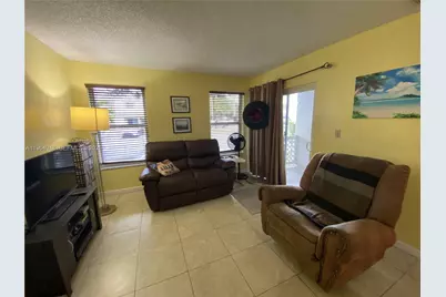 17500 NW 67th Ct #E-19, Hialeah, FL 33015 - Photo 7