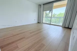 201 Golden Isles Dr, Hallandale Beach, FL 33009 - Photo 7