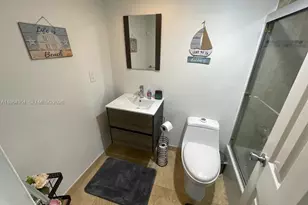3901 S Ocean Dr, Hollywood, FL 33019 - Photo 13