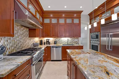 2715 Cordova St, Coral Gables, FL 33134 - Photo 11