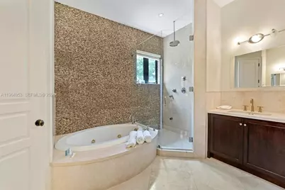 2715 Cordova St, Coral Gables, FL 33134 - Photo 27