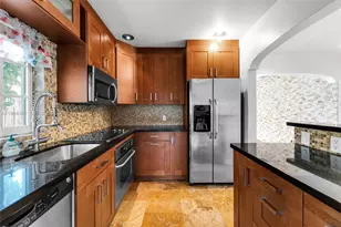 4220 SW 13th St, Miami, FL 33134 - Photo 9