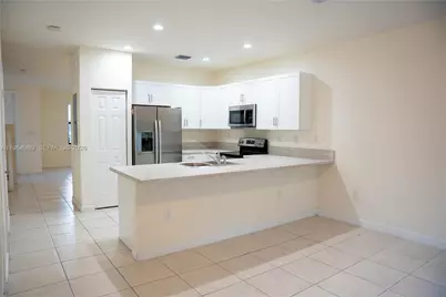 11091 W 32nd Ln #0, Hialeah, FL 33018 - Photo 3