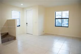 11091 W 32nd Ln, Hialeah, FL 33018 - Photo 5