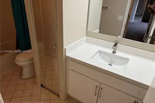 709 NW 98th Cir, Plantation, FL 33324 - Photo 11