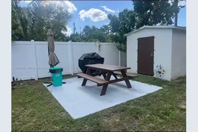 508 De Leon Dr, Miami Springs, FL 33166 - Photo 17