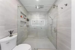 4892 Willow Dr, Boca Raton, FL 33487 - Photo 23