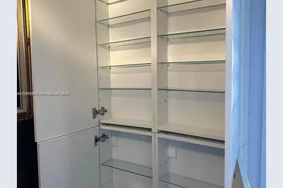 7601 E Treasure Dr #2022, North Bay Village, FL 33141 - Photo 3