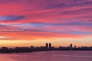 7601 E Treasure Dr, North Bay Village, FL 33141 - Photo 15