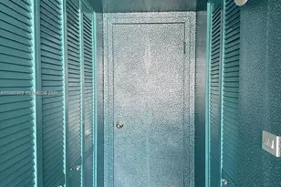 7601 E Treasure Dr, North Bay Village, FL 33141 - Photo 9