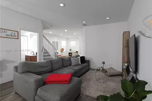 11625 NW 87th Ln, Doral, FL 33178 - Photo 7