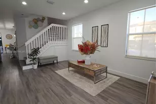 11625 NW 87th Ln, Doral, FL 33178 - Photo 5