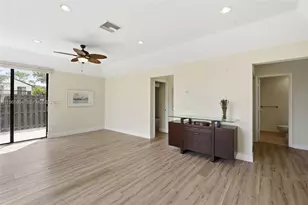 5726 Fox Hollow Dr, Boca Raton, FL 33486 - Photo 5