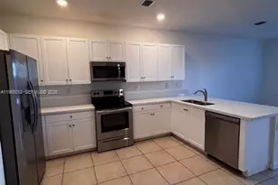 11378 SW 254th Terrace, Homestead, FL 33032 - Photo 9