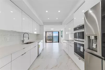 1800 NE 114th St #1004, Miami, FL 33181 - Photo 17