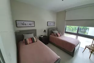 16385 Biscayne Blvd, North Miami Beach, FL 33160 - Photo 23