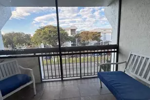 731 N Pine Island Rd, Plantation, FL 33324 - Photo 5