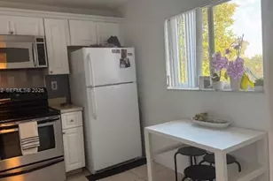 731 N Pine Island Rd, Plantation, FL 33324 - Photo 7