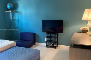 610 NE 12th Ave, Hallandale Beach, FL 33009 - Photo 37