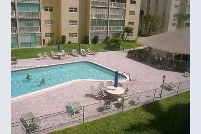 610 NE 12th Ave #308, Hallandale Beach, FL 33009 - Photo 27