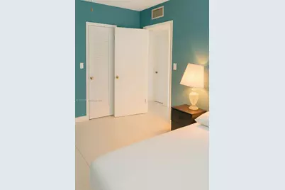 610 NE 12th Ave #308, Hallandale Beach, FL 33009 - Photo 23