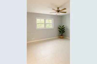 610 NE 12th Ave #308, Hallandale Beach, FL 33009 - Photo 9