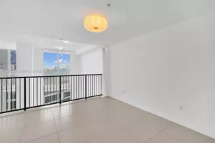 300 S Biscayne Blvd, Miami, FL 33131 - Photo 19