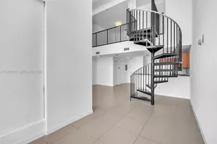 300 S Biscayne Blvd, Miami, FL 33131 - Photo 15