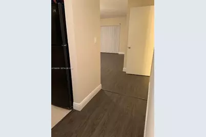 731 N Pine Island Rd #305, Plantation, FL 33324 - Photo 21