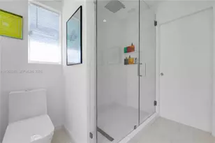 3400 NE 165th St, North Miami Beach, FL 33160 - Photo 21