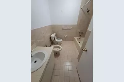 1624 NE 151st St #1624, Miami, FL 33162 - Photo 13