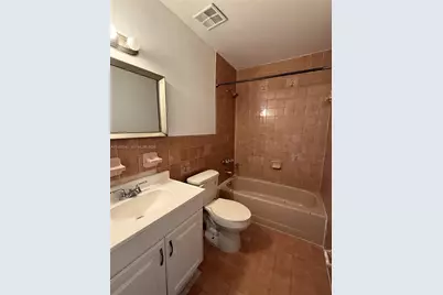 1624 NE 151st St #1624, Miami, FL 33162 - Photo 11