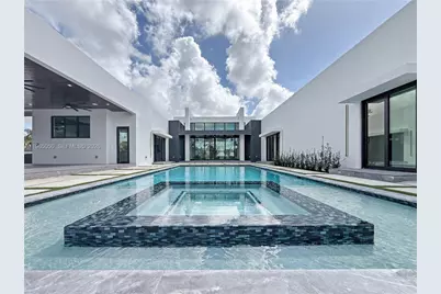 11481 SW 93 St, Miami, FL 33176 - Photo 1