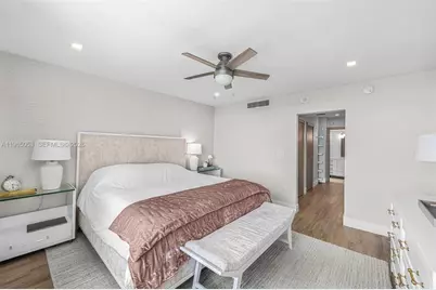 5001 Collins Ave #16A, Miami Beach, FL 33140 - Photo 17