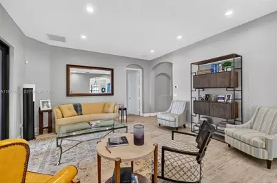 8782 NW 41st St, Cooper City, FL 33024 - Photo 5