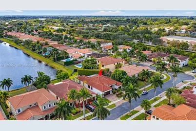 8782 NW 41st St, Cooper City, FL 33024 - Photo 53